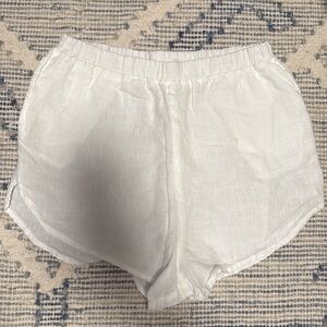 White Linen Short